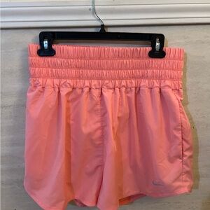 NWT-Nike One Dri-FIT Mid-Rise 3" Brief-Lined shorts Coral Loose Fit